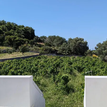 Moschatella House - 3 Double Ensuites * Kardhakata